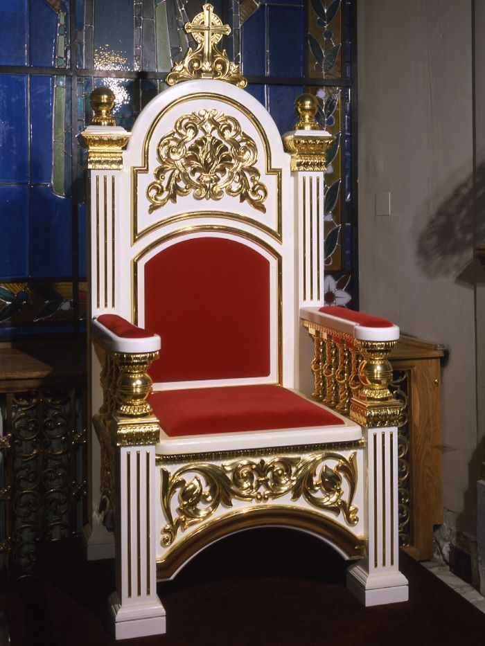 кресло-трон