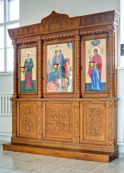 Киот напольный ''Трехчастный'' Бобренев монастырь Киот напольный ''Трехчастный'' Бобренев монастырь