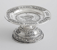 Дискос с поддискосником ручная гравировка, чеканка / ф180мм-потир 0, 3л№12 / серебро (УИН) Дискос с поддискосником ручная гравировка, чеканка / ф180мм-потир 0, 3л№12 / серебро (УИН)