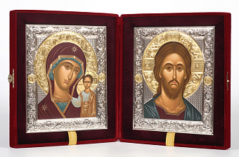 Cкладень "Господь Вседержитель, Богородица Казанская", темпера, золото, риза из никеля, футляр с бархатом, 18х24 см Cкладень "Господь Вседержитель, Богородица Казанская", темпера, золото, риза из никеля, футляр с бархатом, 18х24 см