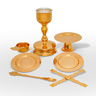 Потир 0.25 с принадлежностями с вклад.(мельхиор) серебр. золоч. Потир 0.25 с принадлежностями с вклад.(мельхиор) серебр. золоч.