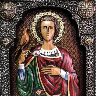 Икона Святой мученик Трифон, резная из дерева