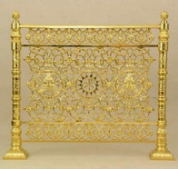 Решетка на солею №5 с гнутыми калитками лак Решетка на солею №5 с гнутыми калитками лак