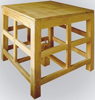 Престол №1 дуб 1.0х1.0 с золочеными гвоздями и золоченым мощевиком Престол №1 дуб 1.0х1.0 с золочеными гвоздями и золоченым мощевиком