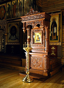 Киот напольный ''Покровский'' Киот напольный ''Покровский''