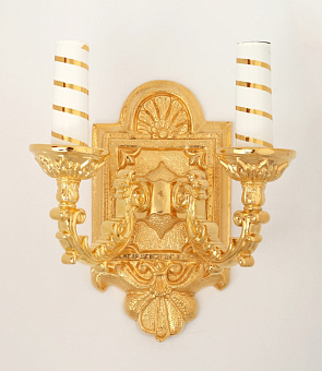 Лампада 2 свечи с квадратным настенником г / пл золочение Лампада 2 свечи с квадратным настенником г / пл золочение