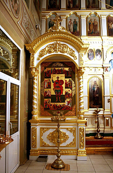 Киот напольный ''Раменский'' Киот напольный ''Раменский''